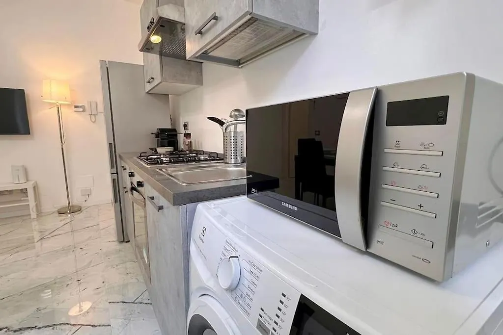 דירות Urban House - Modern Flat Navigli Milan Center איטליה